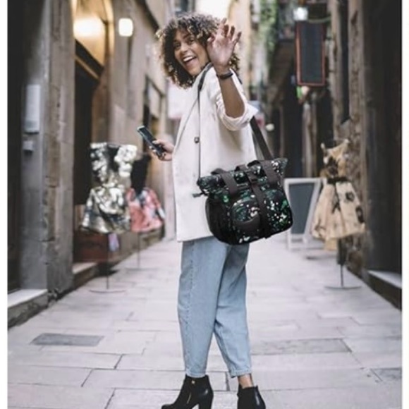 NWT 14 L Large Lunch Bag Floral Print - Picture 11 of 11